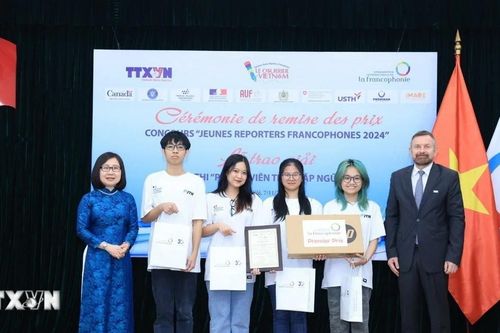 Trao giải Cuộc thi 'Phóng viên trẻ Pháp ngữ 2024' lần thứ 9