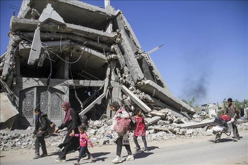 Đường trở về nhà của người dân ở Bắc Gaza thêm 'mờ mịt' sau tuyên bố của IDF