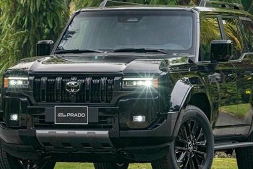 Đây là mẫu xe của Toyota bị bán 'kênh' giá gần nửa tỷ đồng tại Việt Nam