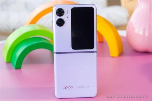 Đây là chiếc điện thoại gập OPPO đẹp long lanh, màn hình lớn như Galaxy S24 Ultra, quyết đấu Galaxy Z Flip5
