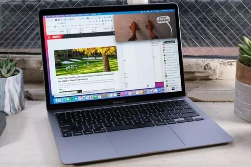 Macbook Air M1 xuống giá đáy vực, chỉ từ 17 triệu trên diện rộng, chưa bao giờ Macbook rẻ như vậy