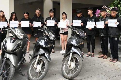 Bộ trưởng Công an yêu cầu xử lý nghiêm vụ nhóm 'quái xế' tông cô gái chờ đèn đỏ tử vong