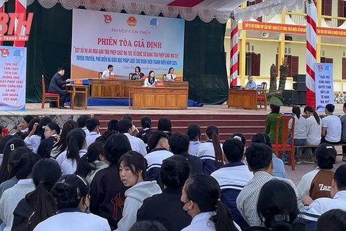 Ngày pháp luật đi vào cuộc sống từ những cách làm gần gũi, thiết thực