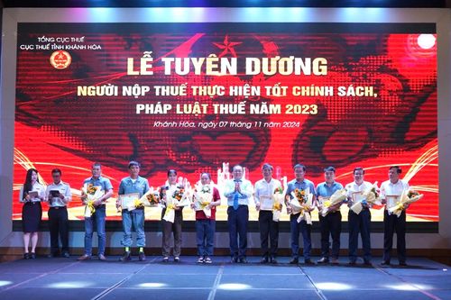 Tuyên dương 34 doanh nghiệp thực hiện tốt chính sách, pháp luật thuế