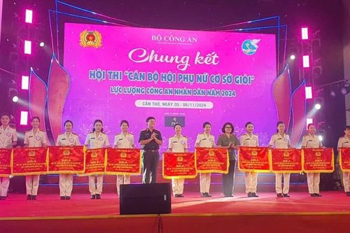Đội thi Công an tỉnh Lạng Sơn đoạt giải B tại Hội thi 'Cán bộ Hội Phụ nữ cơ sở giỏi' lực lượng Công an Nhân dân năm 2024
