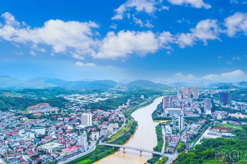 Điểm đến hấp dẫn nơi biên cương