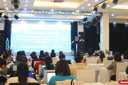 Tập huấn nâng cao năng lực ứng dụng công nghệ thông tin trong công tác hội năm 2024