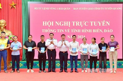 Bộ Tư lệnh Vùng 1 Hải quân tuyên truyền về biển đảo tại Sơn Dương