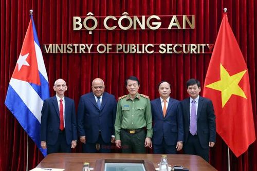 Không ngừng củng cố mối quan hệ bền chặt giữa Bộ Công an Việt Nam và Bộ Nội vụ Cuba