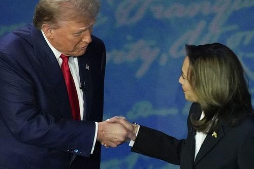 Bà Harris thừa nhận thất bại trước ông Trump, không quên kêu gọi người ủng hộ 'đừng bao giờ bỏ cuộc'