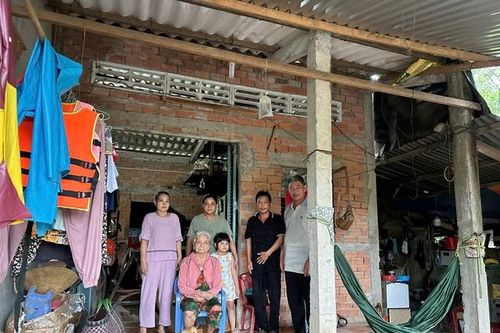 Tờ giấy viết tay 'thổi bay' quyền thừa kế