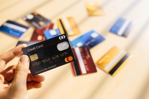 Thẻ trả trước định danh là gì?