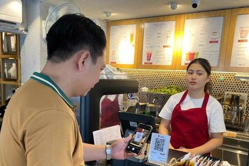 Thanh toán không dùng tiền mặt: Đã thành thói quen