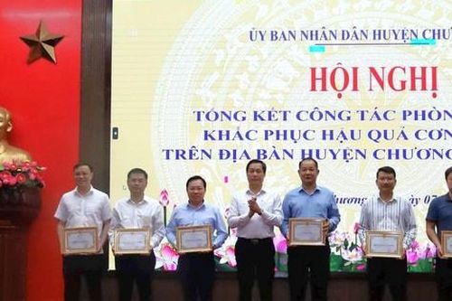 Chương Mỹ: Khen thưởng 19 tập thể trong công tác phòng, chống bão số 3