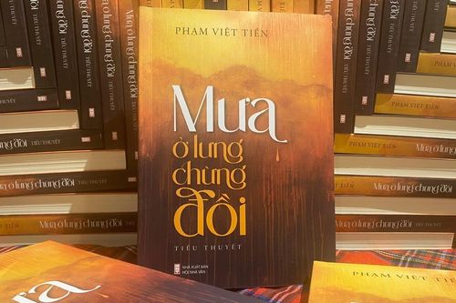 Tiểu thuyết đào sâu vào đời sống con người phức tạp thời hậu chiến