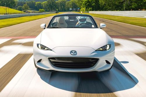 Mazda làm động cơ xăng mới