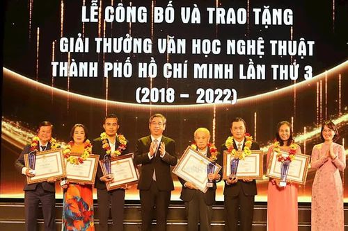55 tác phẩm đạt giải thưởng Văn học Nghệ thuật Thành phố Hồ Chí Minh lần thứ 3