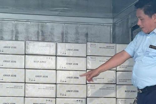 Phát hiện một tấn bò khô không rõ nguồn gốc rao bán trên mạng