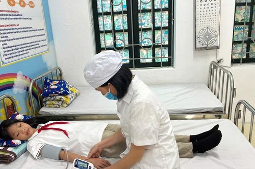 Làm sao phát huy hiệu quả công tác y tế trường học?
