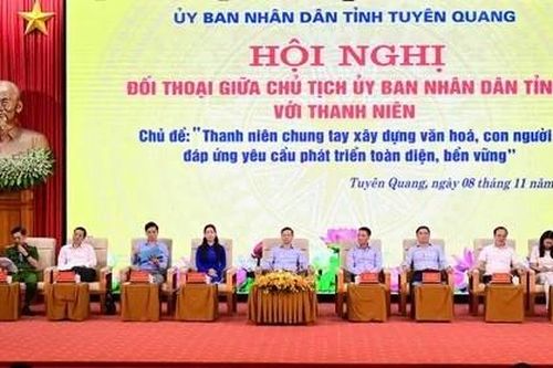 Chủ tịch UBND tỉnh Tuyên Quang đối thoại với thanh niên năm 2024