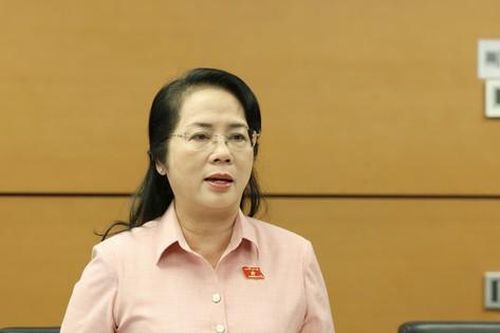 Khó bắt người nổi tiếng phải dùng rồi mới được quảng cáo sản phẩm