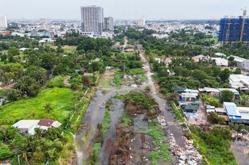Toàn cảnh đoạn Vành đai 2 TP HCM 'dang dở' nhiều năm