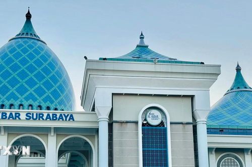 Chiêm ngưỡng kiến trúc đẹp mắt của Thánh đường Hồi giáo Al-Akbar
