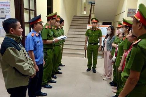 Vụ 3 phụ nữ ở Huế xâm phạm chỗ ở của người khác: Có thể bị phạt tù