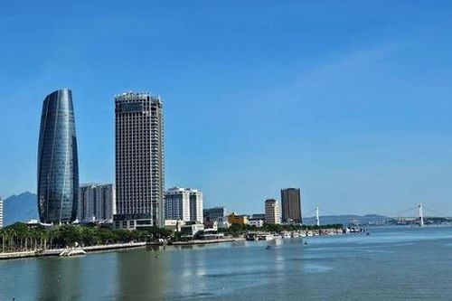 Chào mừng 50 năm giải phóng thành phố, Đà Nẵng xây 100 nhà Đại đoàn kết tặng các hộ khó khăn