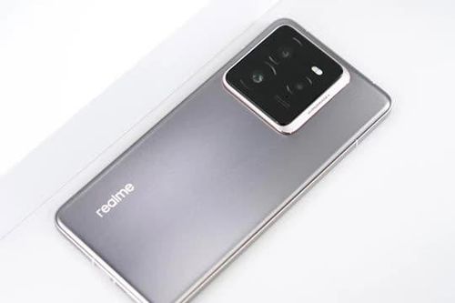 Ảnh chi tiết Realme GT7 Pro: Chip Snapdragon 8 Elite, RAM 16 GB, pin 6.500 mAh, sạc 120W, giá 'hạt dẻ', cạnh tranh Samsung Galaxy S24