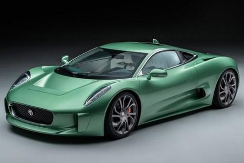 Siêu xe Jaguar C-X75 từ phim ảnh đến đời thực