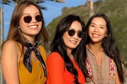 Điều đặc biệt về 2 con gái 'đáng đồng tiền bát gạo' của Quang Minh và Hồng Đào