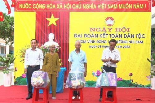 TP. Châu Đốc tổ chức điểm Ngày hội Đại đoàn kết toàn dân tộc năm 2024