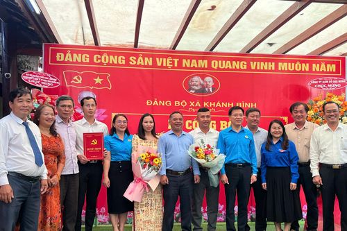 Thành lập chi bộ trong doanh nghiệp tư nhân đầu tiên tại huyện Khánh Vĩnh