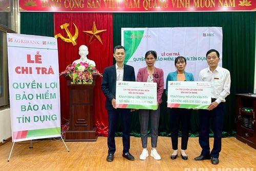 Chi trả trên 461 triệu đồng cho khách hàng tham gia bảo hiểm Bảo an tín dụng
