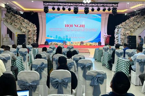 Hơn 100 đại biểu được tập huấn chuyên sâu về thương mại điện tử