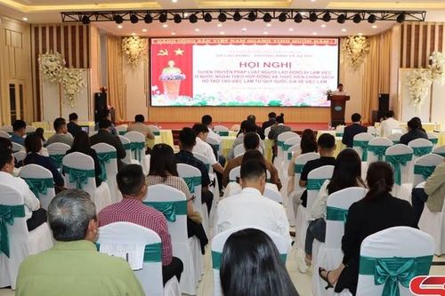 Hội nghị tuyên truyền pháp luật người lao động đi làm việc ở nước ngoài