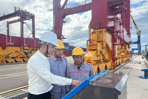 Cảng Chu Lai đưa vào sử dụng hệ thống quan trắc tàu cập cảng và khí tượng