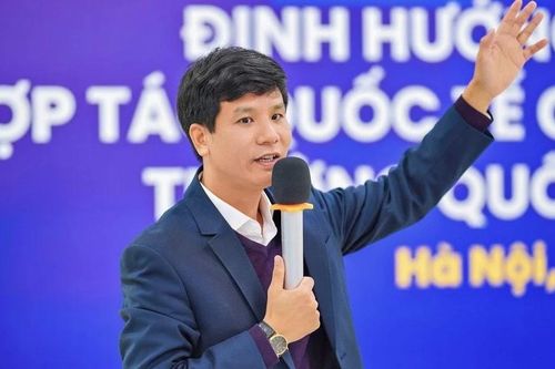 Hiệu trưởng Trường Quốc tế ĐH Quốc gia Hà Nội trở thành giáo sư trẻ nhất liên ngành Điện - Điện tử - Tự động hóa
