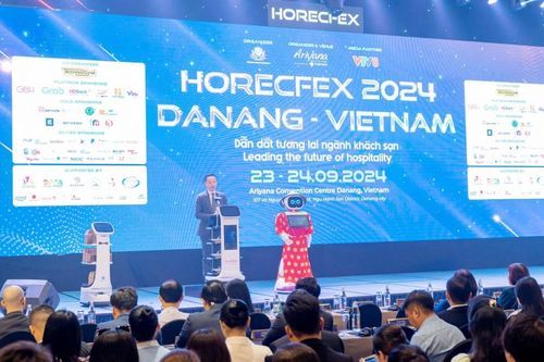 Chuyển đổi số 'chìa khóa vàng' cho ngành du lịch