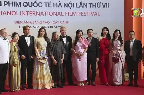 Đại tiệc điện ảnh tại Nhà hát Hồ Gươm