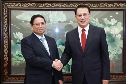 Thủ tướng Chính phủ hội kiến Bí thư Thành ủy Trùng Khánh