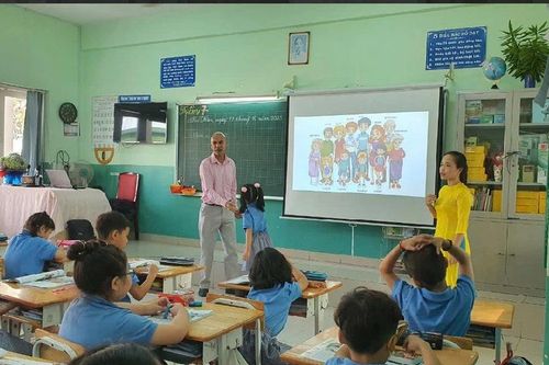 Quận 6 - Thành phố Hồ Chí Minh: Tạo điều kiện mọi người dân học tập thường xuyên, học tập suốt đời