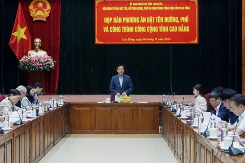 Họp bàn phương án đặt tên đường, phố và công trình công cộng trên địa bàn tỉnh