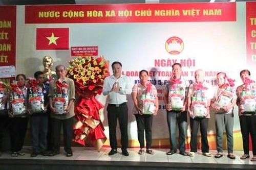 Rộn ràng Ngày hội Đại đoàn kết toàn dân tộc tại Phường 10, Quận 11