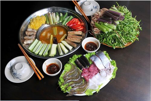 Cách nấu lẩu mắm miền Tây thơm ngon tại nhà
