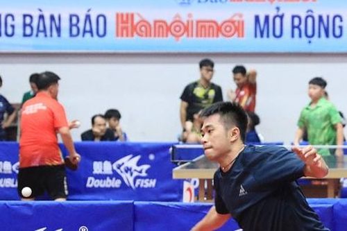 Kịch tính cuộc chạm trán giữa tay vợt tuyển quốc gia Đức Tuân và Đăng Hiệp
