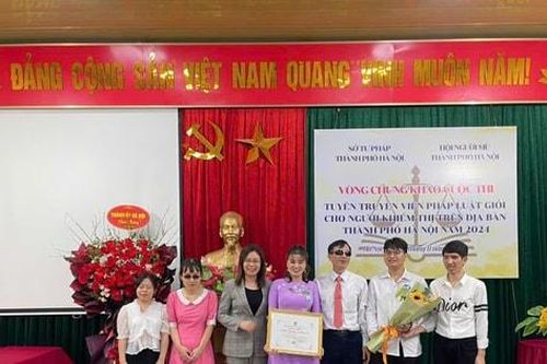 Trao giải Cuộc thi Tuyên truyền viên pháp luật người khiếm thị Hà Nội