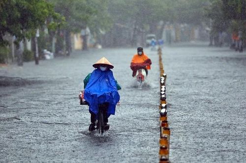 Bão số 7 Yinxing đạt cấp 15, tác động thế nào đến đất liền miền Trung nước ta?