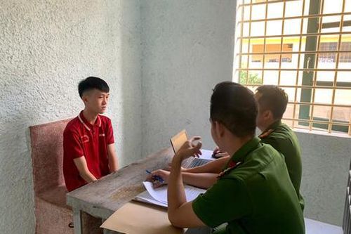 Giúp đồng nghiệp cài sinh trắc học...tiện cuỗm luôn 132 triệu đồng